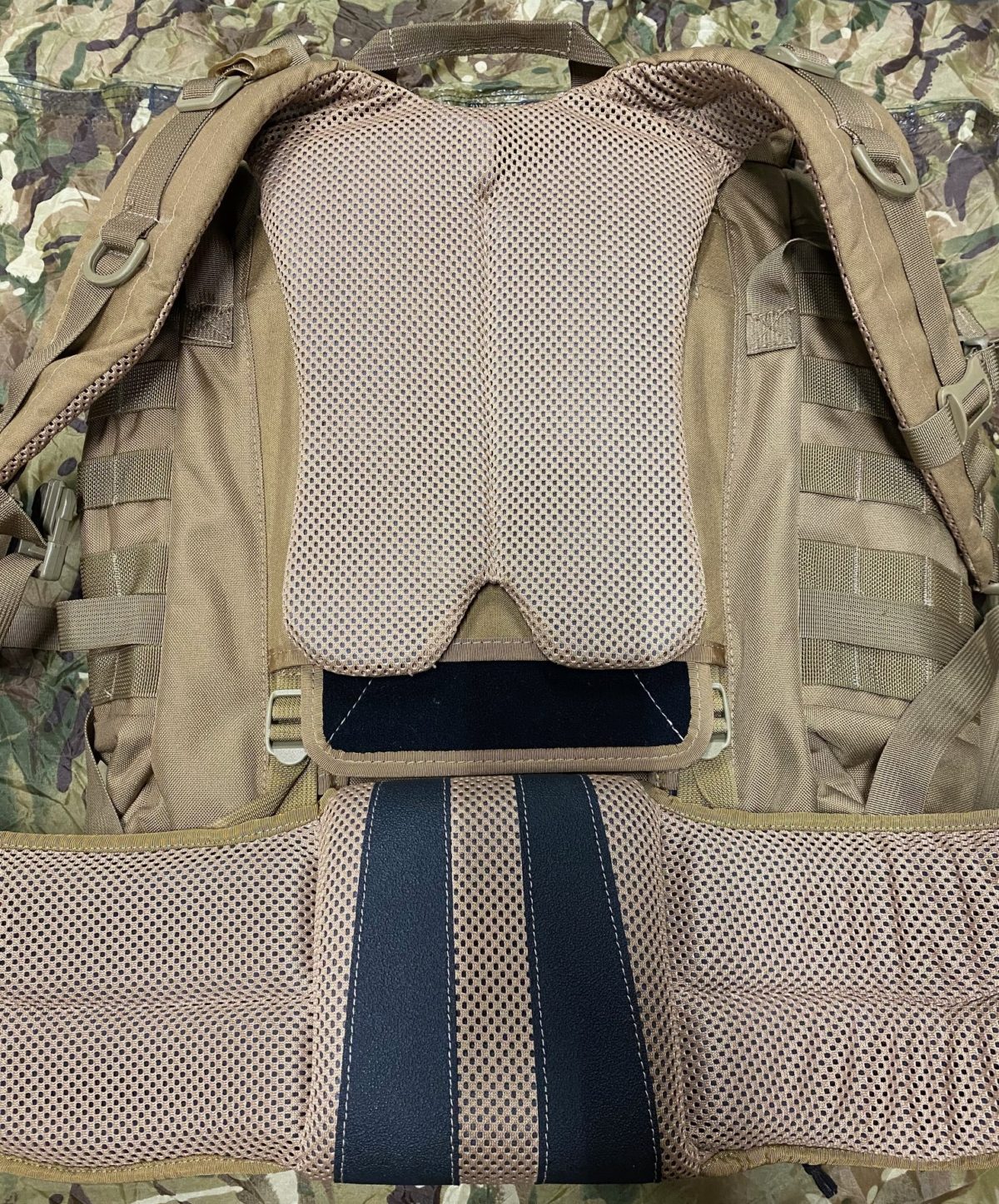 Profile Equipment 60L seljakott, Coyote - Image 1