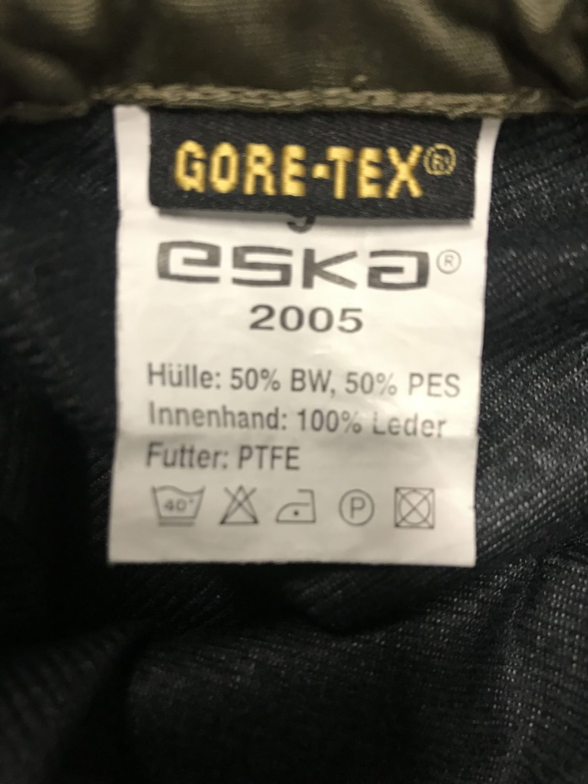 Austrian Army Gore-Tex® Mittens - Image 3