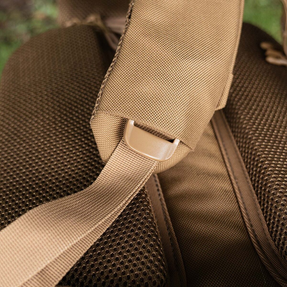 Highlander HARRIER Full Clamshell Opening Pack 45L - Image 10
