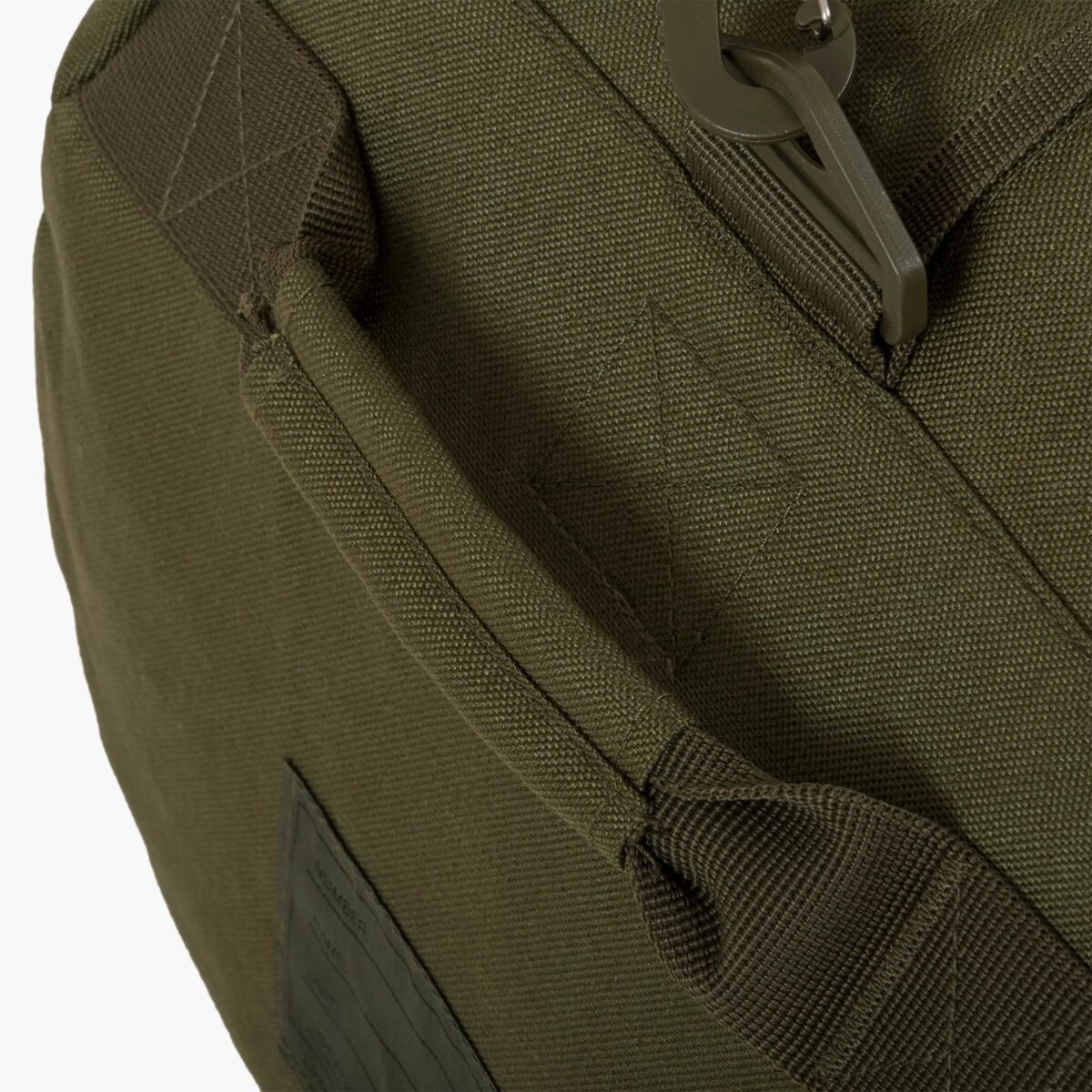Highlander® Loader 100L Holdall - Image 8