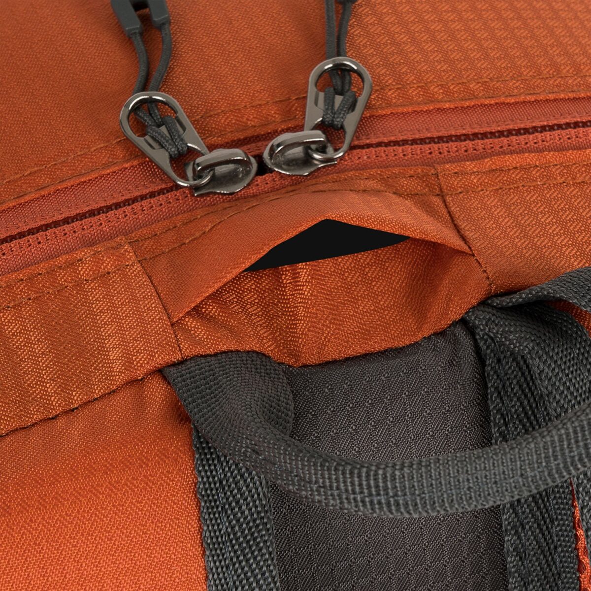 Highlander® Venture 20L Backpack - Image 8